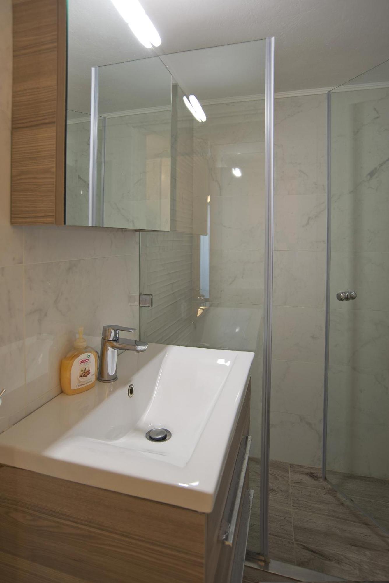 Riviera Living Apartment Athens Ngoại thất bức ảnh