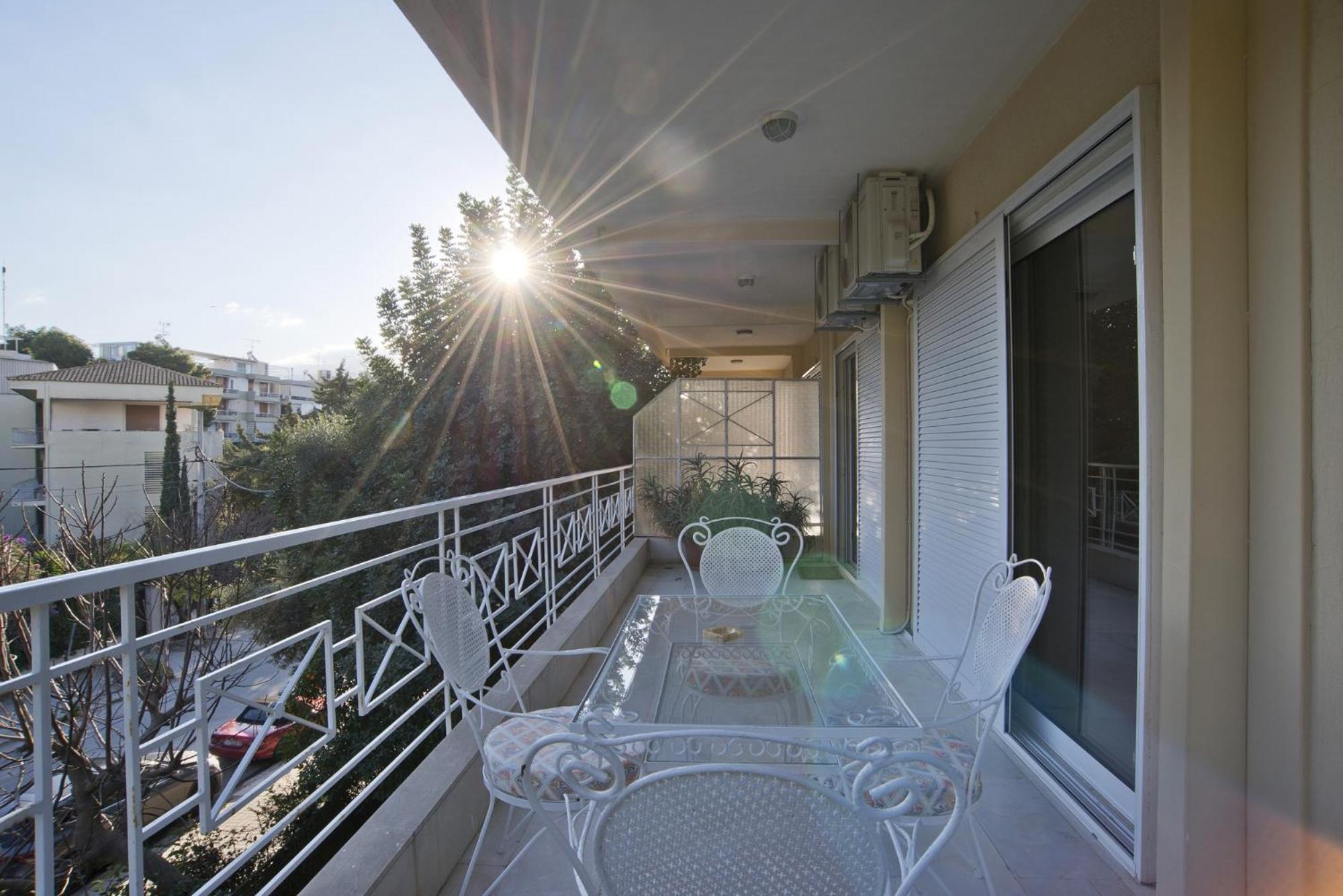Riviera Living Apartment Athens Ngoại thất bức ảnh